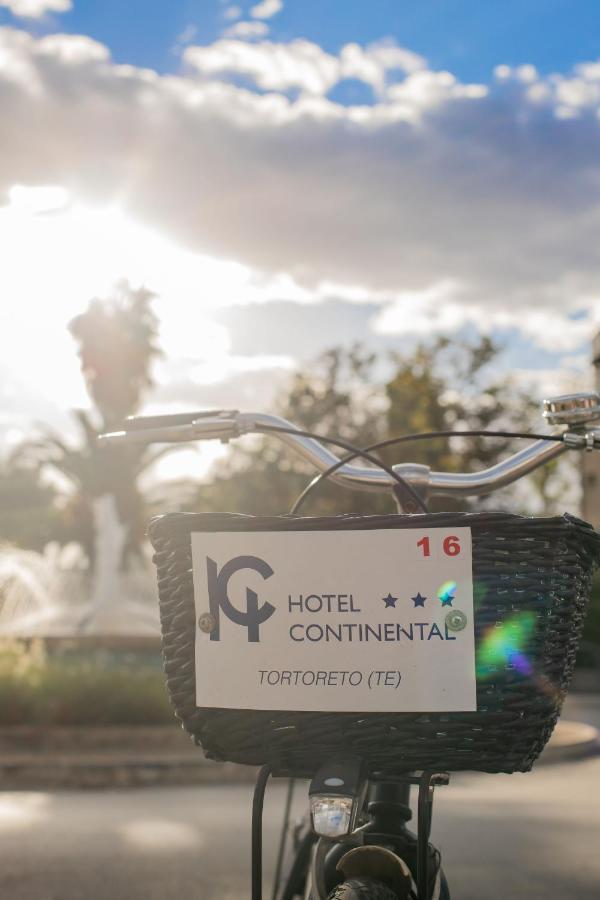 Hotel Continental Tortoreto Esterno foto